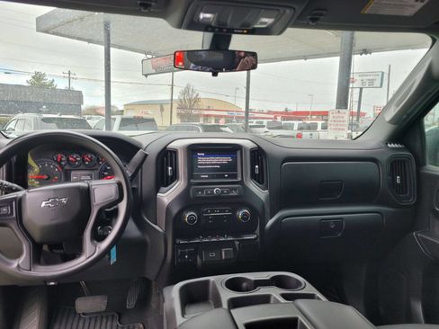 Used 2020 Chevrolet Silverado 1500 Custom Trail Boss w/ Custom Convenience Package image 15