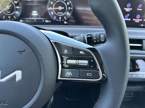 New 2026 Kia Seltos EX FWD image 26