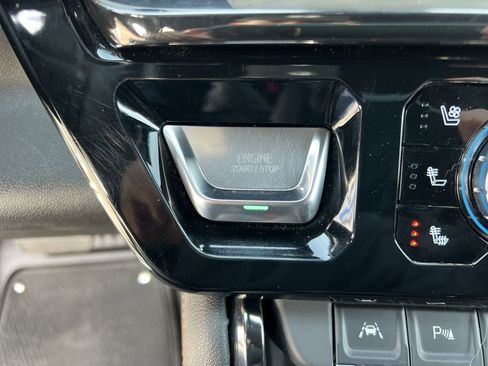 Certified 2024 GMC Sierra 1500 AT4 w/ AT4 Premium Package image 17