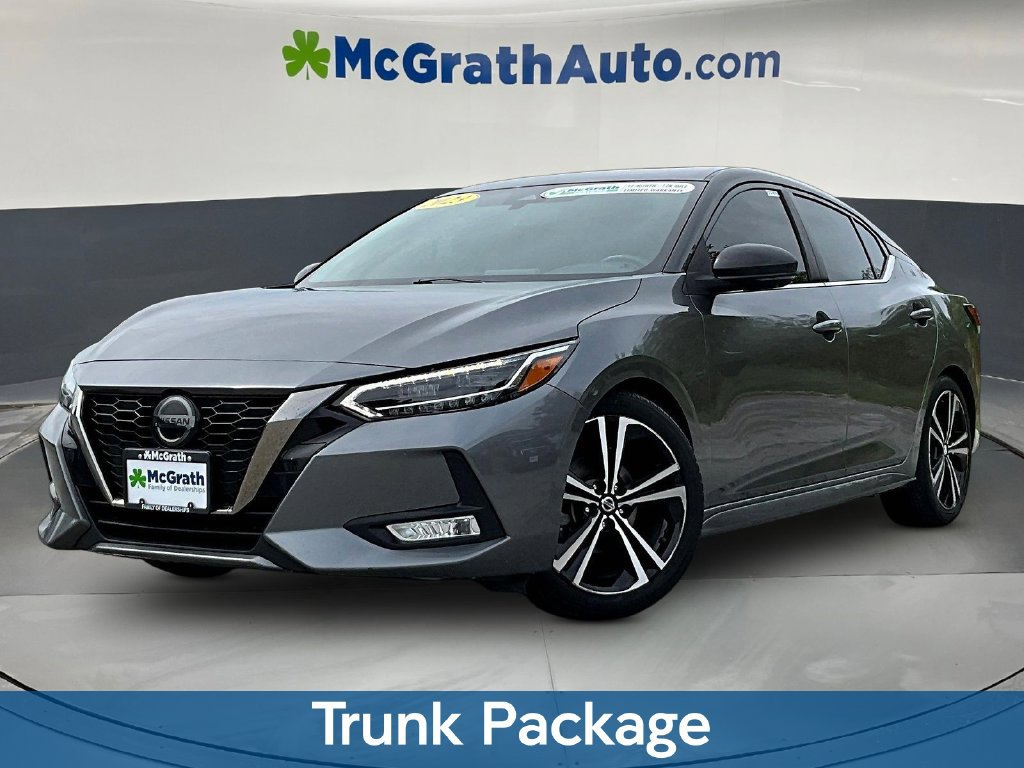 Used 2023 Nissan Sentra SR w/ SR Premium Package FWD image 3