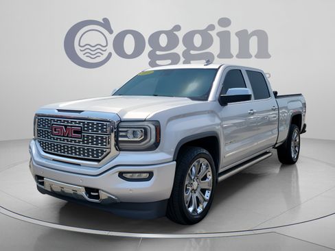 Used 2018 GMC Sierra 1500 Denali w/ Denali Ultimate Package AWD/4WD image 1