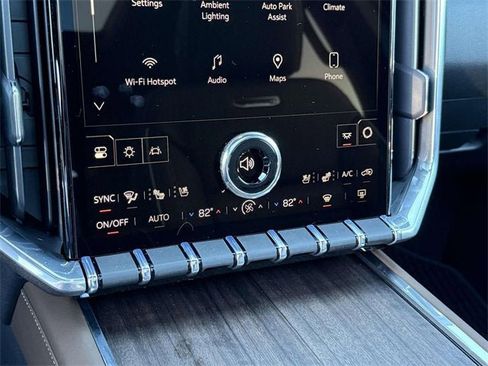 New 2026 GMC Acadia Denali Ultimate image 17