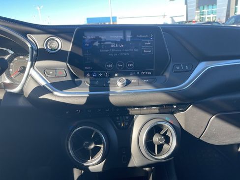 Used 2020 Chevrolet Blazer LT image 23