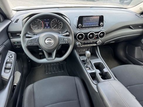 Used 2024 Nissan Sentra S FWD image 15