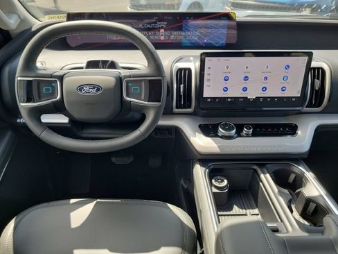 New 2027 Ford Expedition Max Active RWD image 13