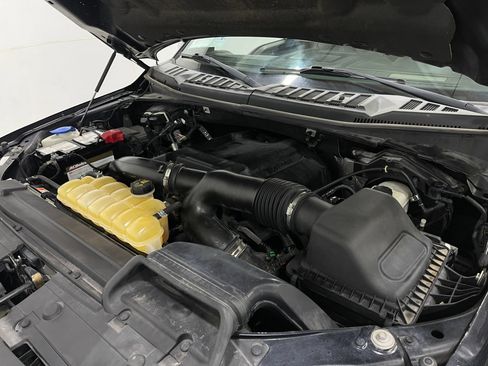 Used 2018 Ford F150 Platinum w/ Equipment Group 701A Luxury AWD/4WD image 28