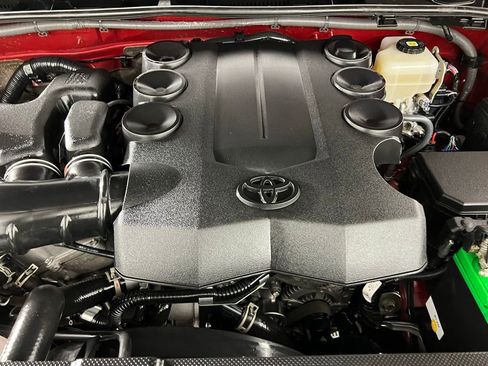 Used 2021 Toyota 4Runner Venture image 36