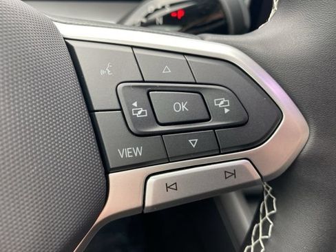 New 2026 Volkswagen Tiguan SE AWD/4WD image 32