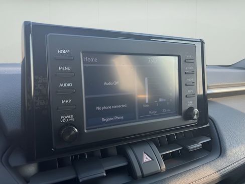 Used 2019 Toyota RAV4 XLE w/ Convenience Package image 20