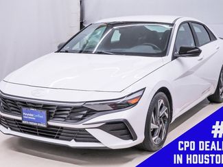 Certified 2025 Hyundai Elantra Sport image 1