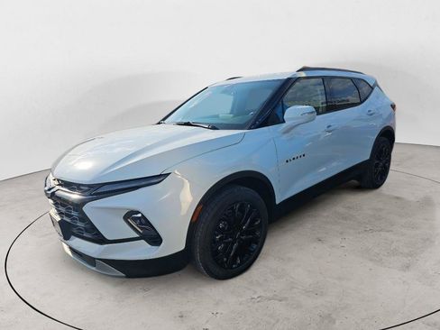 New 2026 Chevrolet Blazer LT w/ Sound & Technology Package AWD/4WD image 7