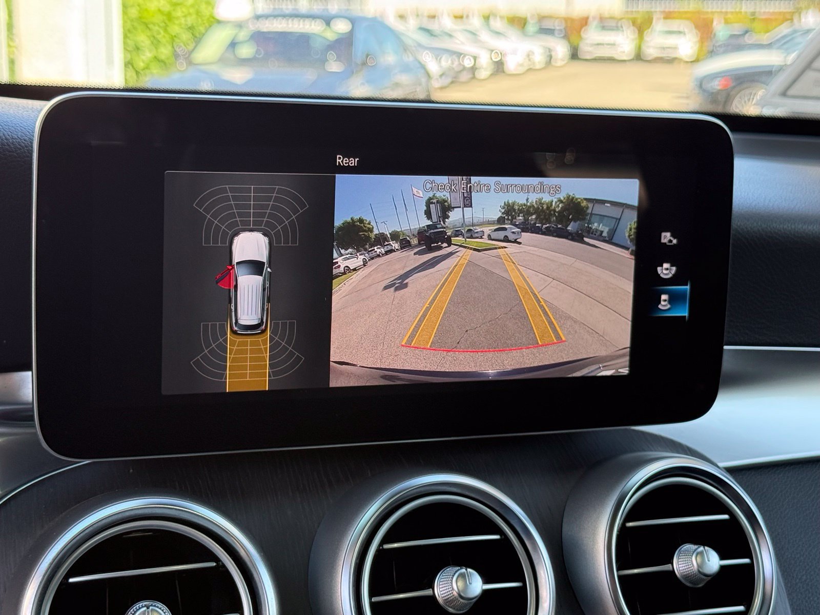 Used 2022 Mercedes-Benz GLC 300 image 42