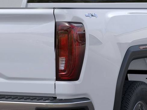 New 2026 GMC Sierra 2500 Pro AWD/4WD image 11