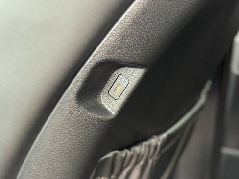 Used 2024 Hyundai Palisade Calligraphy image 14