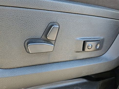 New 2025 RAM 3500 Big Horn image 14