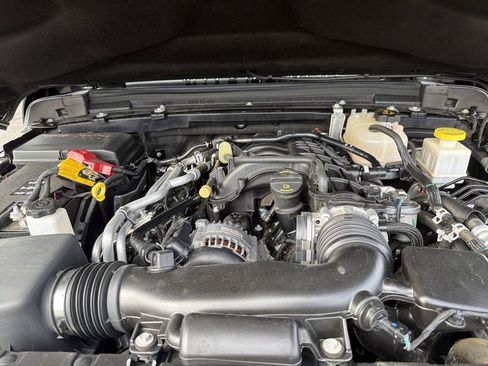 Used 2022 Jeep Gladiator Mojave w/ LED Lighting Group AWD/4WD image 29