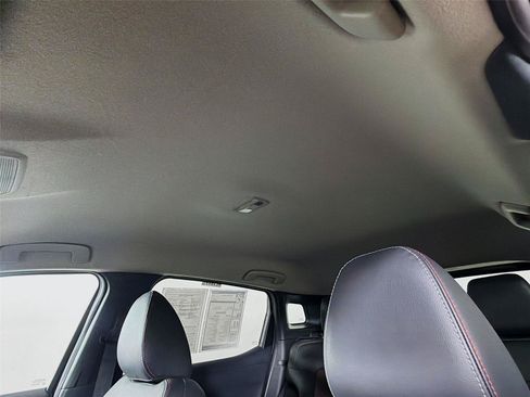 Used 2025 Nissan Kicks SR w/ Interior Electronics Package AWD/4WD image 5
