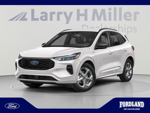 Used 2023 Ford Escape ST-Line AWD/4WD image 1