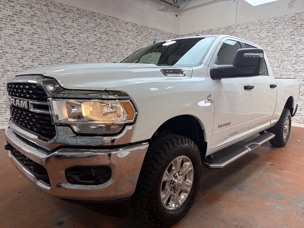 Used 2024 RAM 2500 Big Horn w/ Off Road Package AWD/4WD image 3