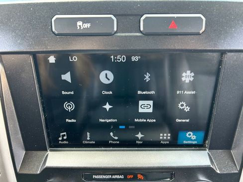 Used 2016 Ford F150 Lariat RWD image 33