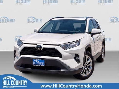 Used 2021 Toyota RAV4 XLE Premium FWD image 1