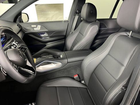 Used 2025 Mercedes-Benz GLE 350 4MATIC image 17