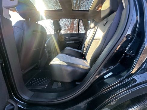 Used 2013 Ford Edge SEL w/ Black-White Styling Pkg image 14
