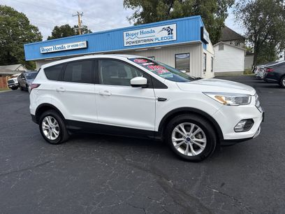 Used 2017 Ford Escape SE w/ SE Cold Weather Package