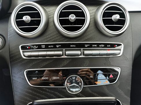 Used 2020 Mercedes-Benz C 300 Sedan w/ Premium Package image 20