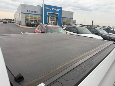 Used 2024 GMC Sierra 1500 AT4 w/ Technology Package image 12