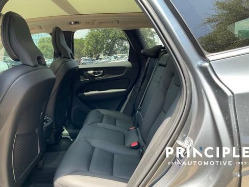 Used 2020 Volvo XC60 T5 Inscription w/ Protection Package Premier FWD image 18