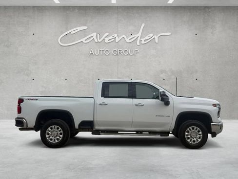 Used 2026 Chevrolet Silverado 2500 LTZ AWD/4WD image 17