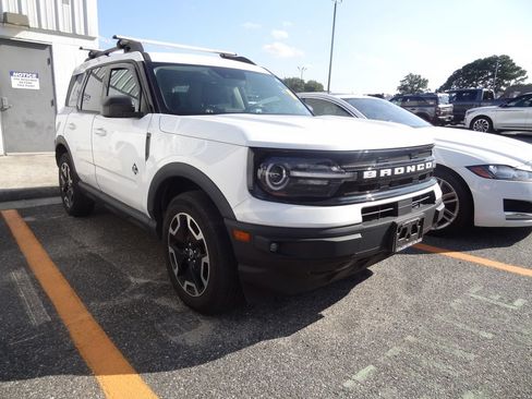 Used 2023 Ford Bronco Sport Outer Banks w/ Tech Package AWD/4WD image 1