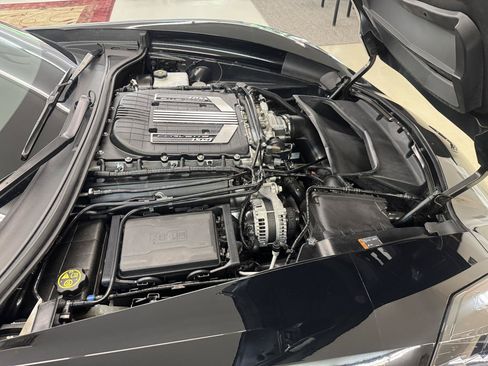 Used 2016 Chevrolet Corvette Z06 w/ Battery Protection Package RWD image 19