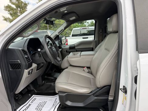 Used 2017 Ford F150 XL w/ Equipment Group 101A Mid AWD/4WD image 7