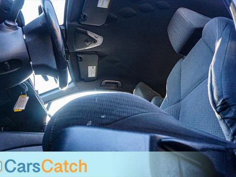 Used 2018 Toyota C-HR XLE image 22