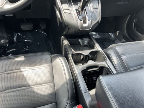 Used 2019 Honda CR-V Touring image 23