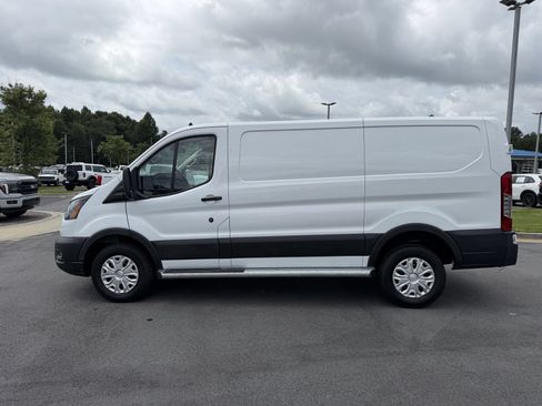 Certified 2025 Ford Transit 250 Low Roof w/ Exterior Upgrade Package RWD image 23