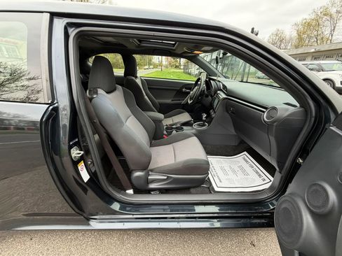 Used 2016 Scion tC image 13