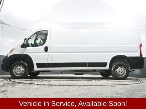 Used 2025 RAM ProMaster 2500 w/ Convenience Group image 33