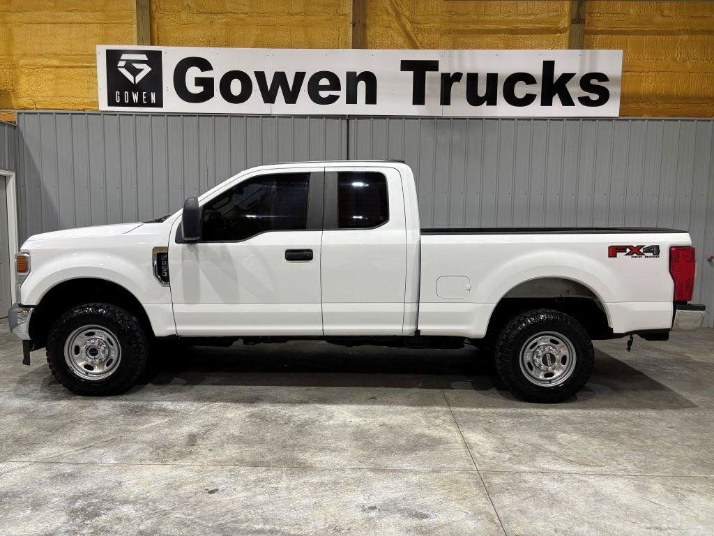 Used 2021 Ford F250 XL w/ Power Equipment Group AWD/4WD image 2