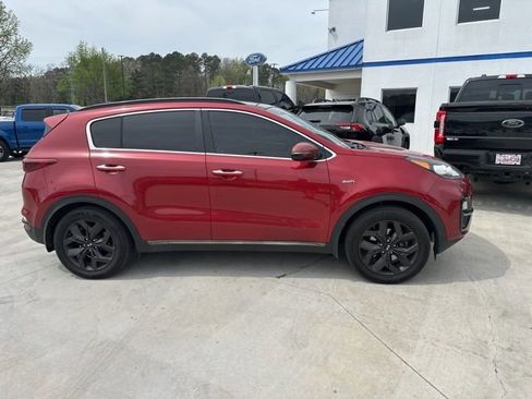 Used 2020 Kia Sportage S w/ S Sunroof Package image 8