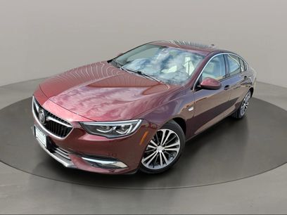 Used 2018 Buick Regal Essence w/ Driver Confidence Package #1