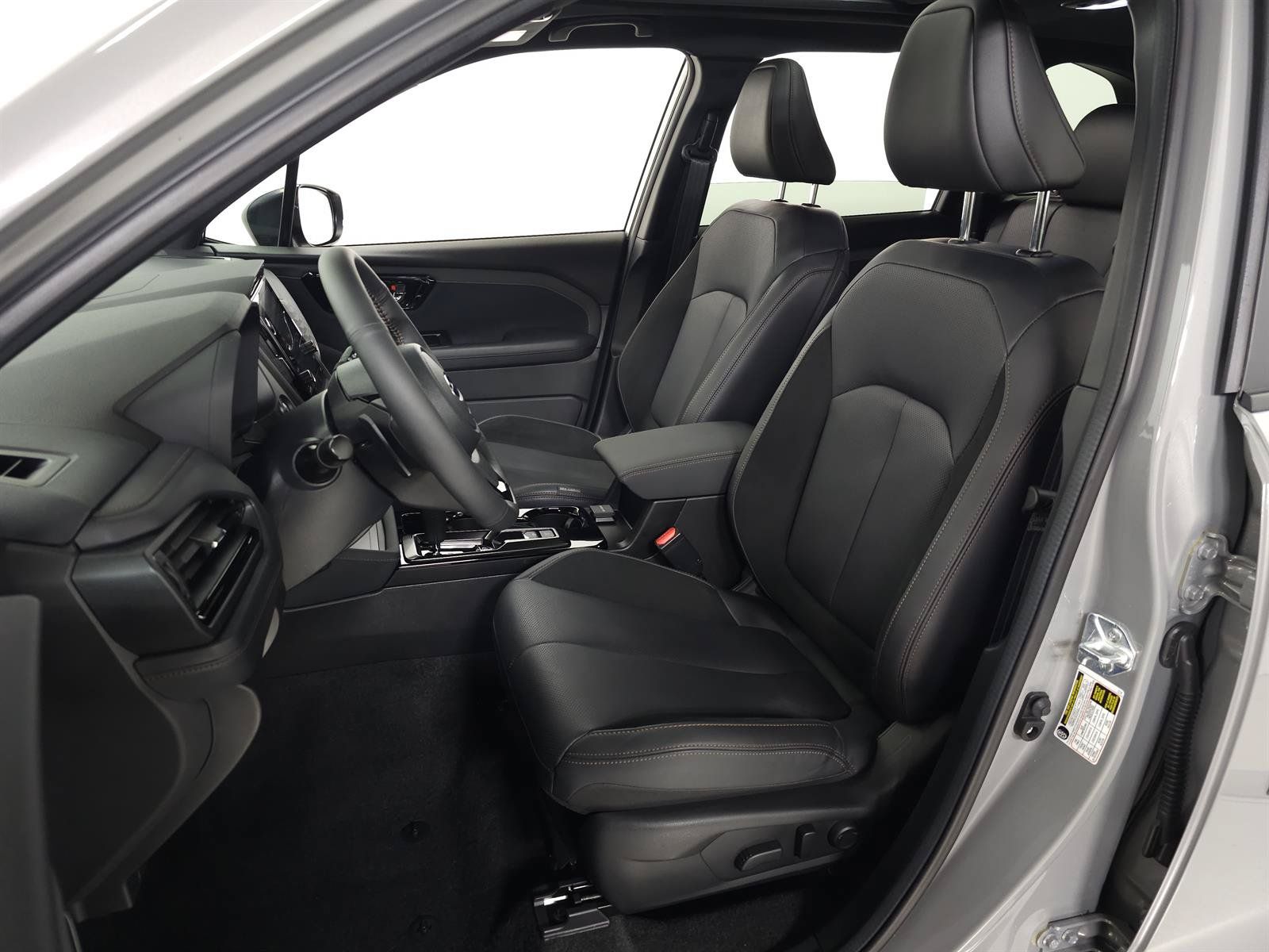 Used 2026 Subaru Forester Touring AWD/4WD image 17