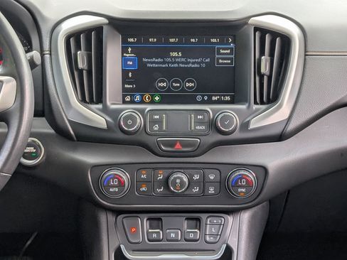 Used 2021 GMC Terrain SLT w/ Elevation Edition image 27