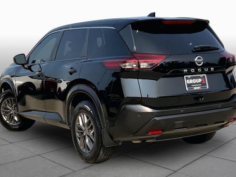 Used 2021 Nissan Rogue S FWD image 11