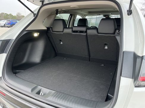 Certified 2026 Honda HR-V EX-L image 9