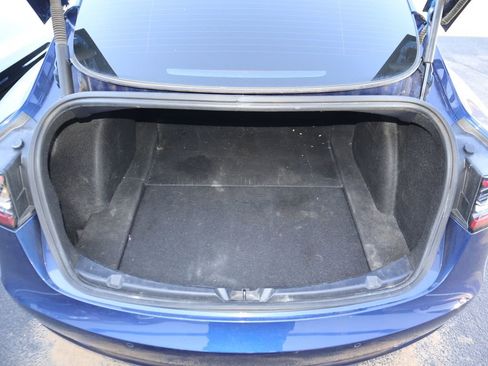 Used 2022 Tesla Model 3 Long Range image 12