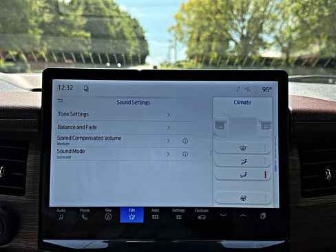 Used 2023 Ford Expedition Max Limited AWD/4WD image 17