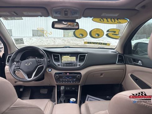 Used 2016 Hyundai Tucson Limited w/ Option Group 03 image 16